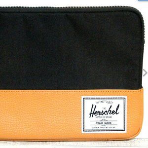 8"x12" Herschel BLACK CANVAS BEIGE LEATHER ZIP AROUND COMPUTER IPAD LAPTOP CASE
